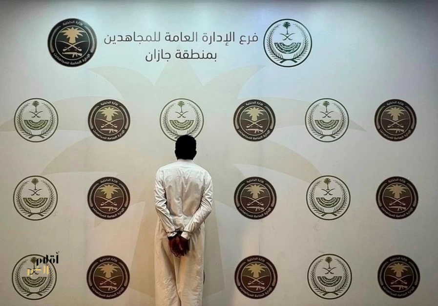 القبض على مواطن لنقله مخالفين لنظام أمن الحدود بمنطقة جازان