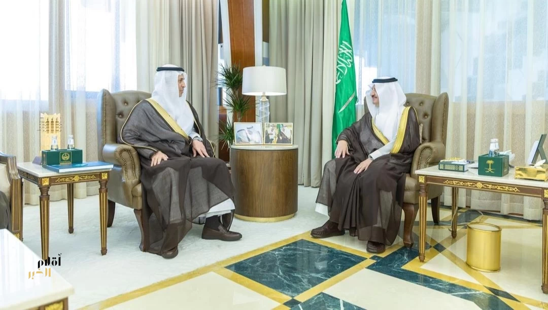 أمير المنطقة الشرقية يستقبل رئيس وأعضاء مجلس إدارة غرفة الأحساء