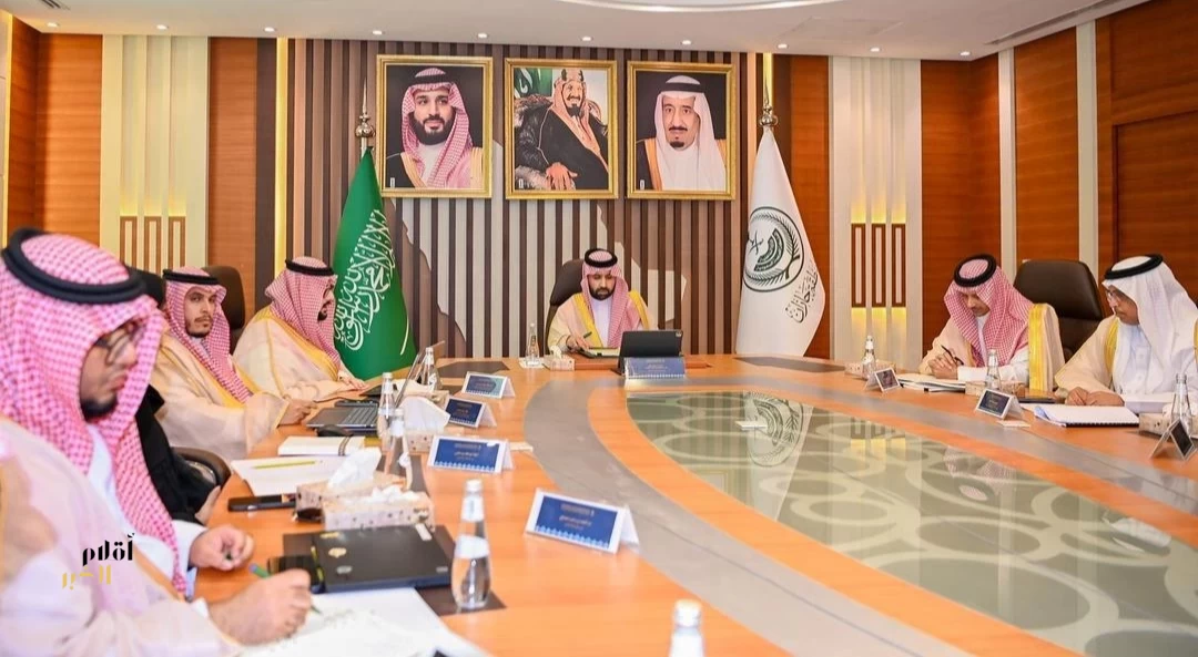 أمير جازان يرأس الاجتماع الأول للجنة الاستثمار والمشاريع ولجنة التخطيط بالمنطقة