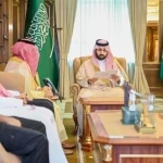 أمير جازان يتسلّم التقرير السنوي لفرع الهلال الأحمر
