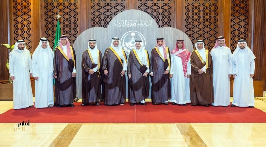 أمير الشرقية يستقبل منسوبي غرفة حفر الباطن