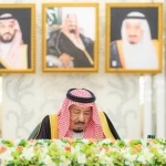 خادم الحرمين الشريفين يرأس جلسة مجلس الوزراء في جدة