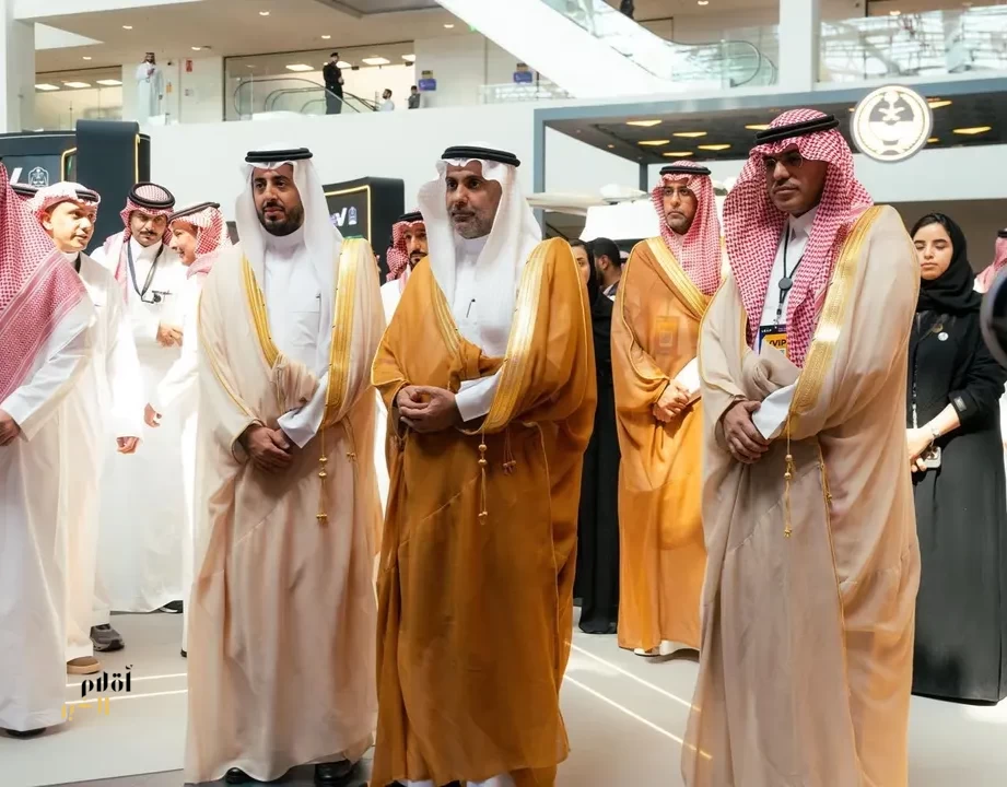 وزير الصحة يزور جناح وزارة الداخلية في مؤتمر ومعرض "ليب 2026"