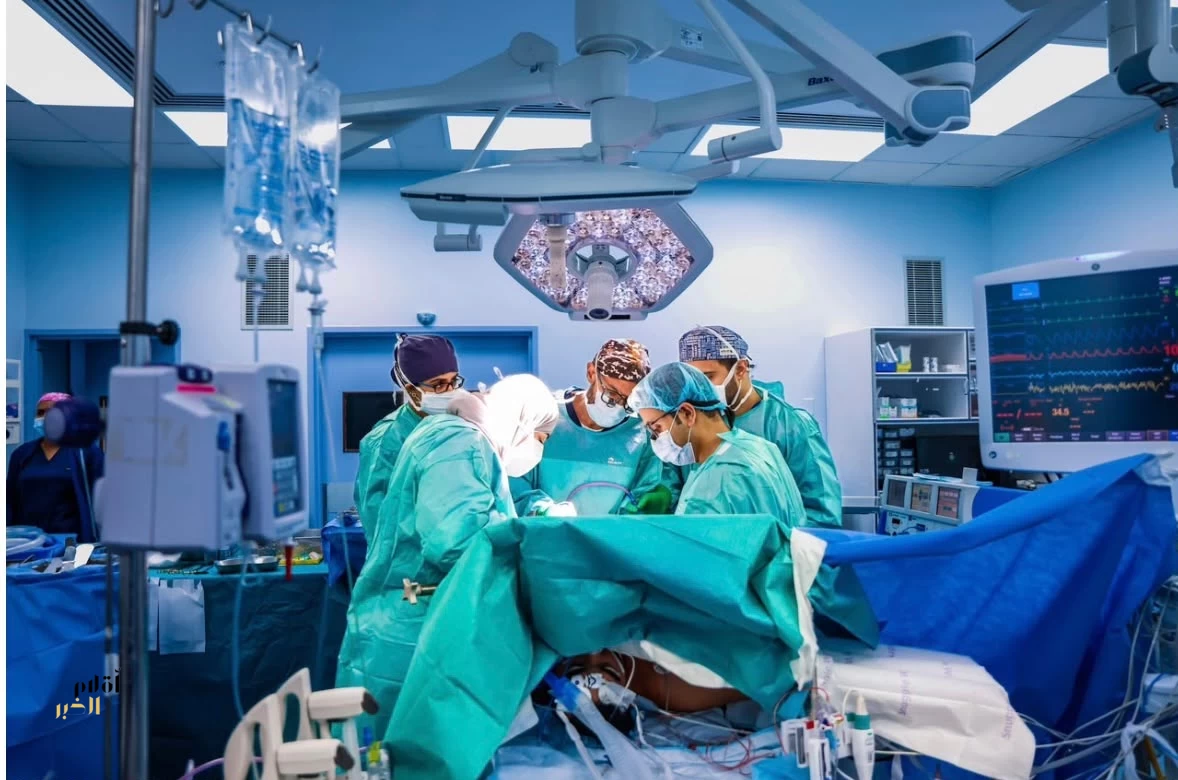 الخدمات الطبية بوزارة الداخلية تنجح في إجراء أول عملية من نوعها في مستشفيات قوى الأمن 