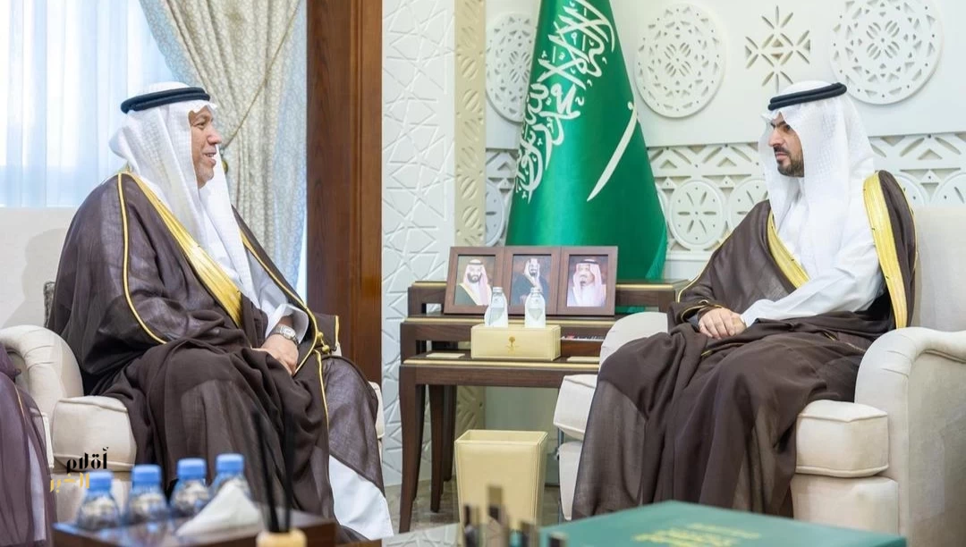 نائب أمير الشرقية يطّلع على خطة جامعة الملك فيصل للعام الجامعي 1448هـ