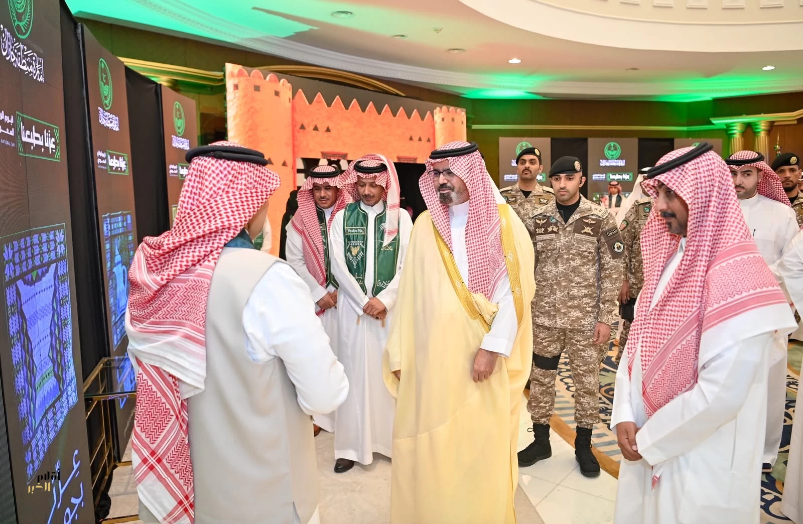 نائب أمير منطقة جازان يشارك منسوبي الإمارة الاحتفاء باليوم الوطني