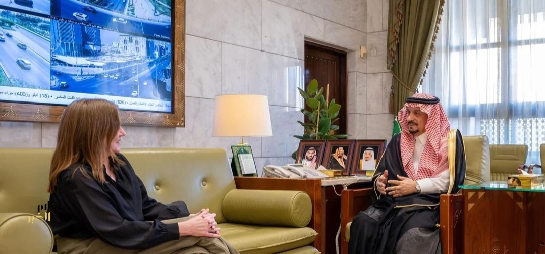 أمير منطقة الرياض يستقبل القائمة بالأعمال في السفارة الأمريكية لدى المملكة