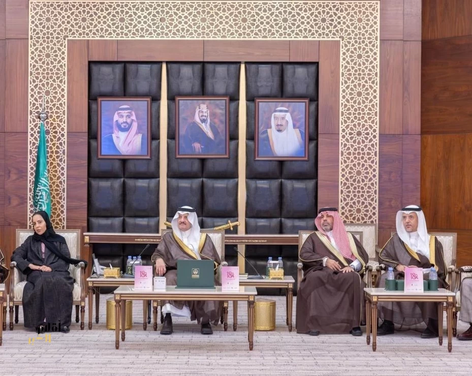 أمير المنطقة الشرقية يدشن حملة "الشرقية وردية 18"