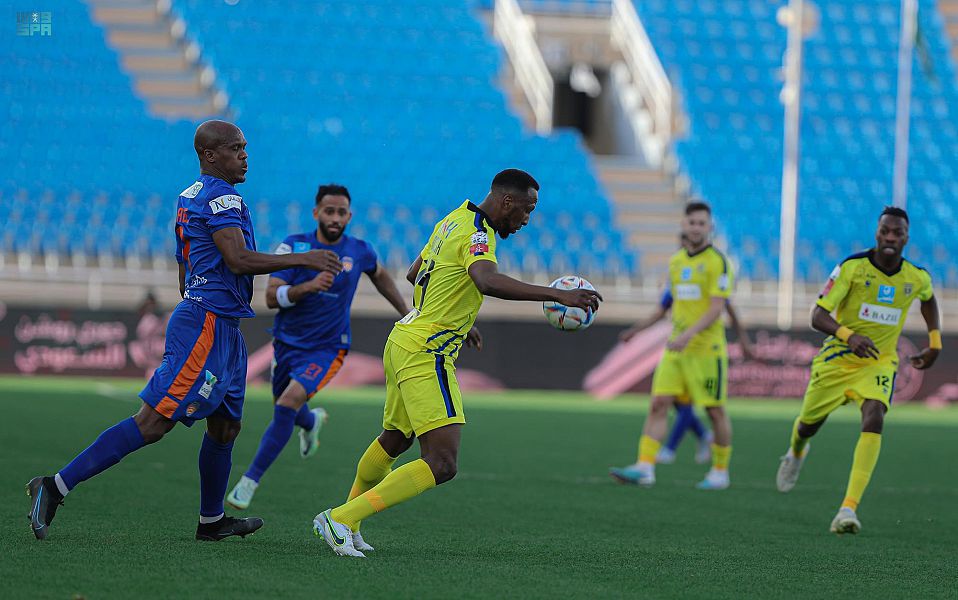 التعادل الإيجابي بهدف لمثله بين التعاون والفيحاء في دوري روشن