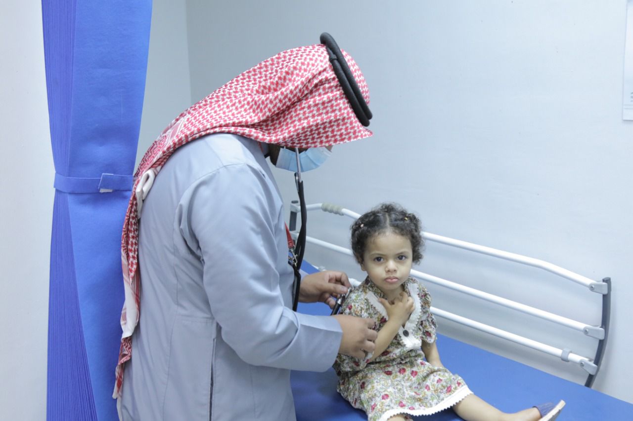 344 مستفيداً من مشروع " الاستشاري الزائر" بالموسم