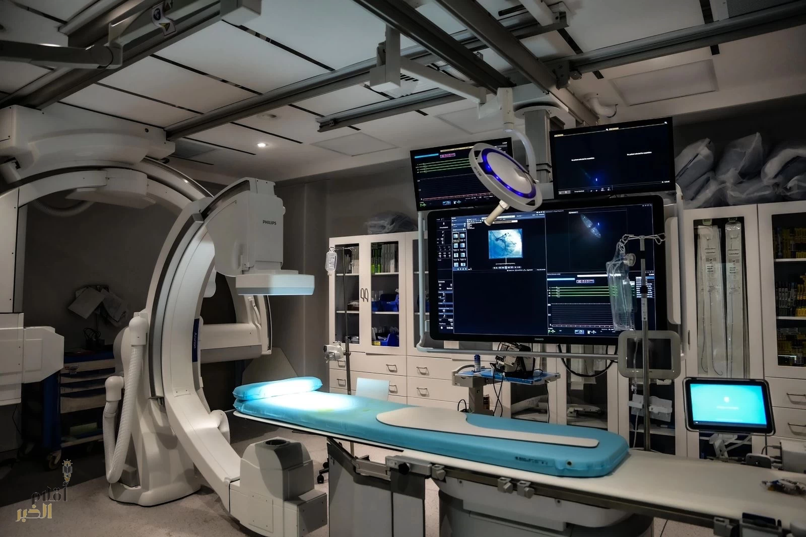 مكة الطبية تنفذ أول زراعة جهاز متطور لعلاج الذبحة الصدرية المستعصية في السعودية