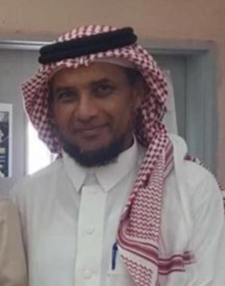 وفاة وكيل مدرسة وعائلته في حادث مروري مروع “بعقبة ضلع”