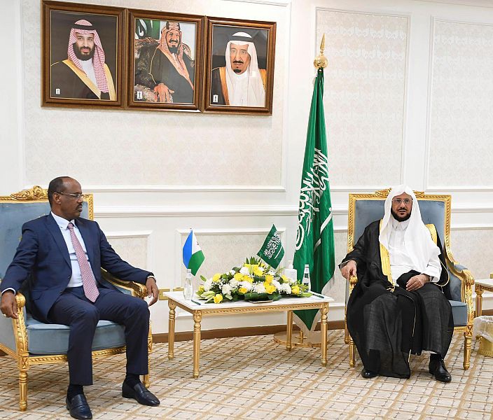وزير الشؤون الإسلامية يستقبل نظيره الجيبوتي