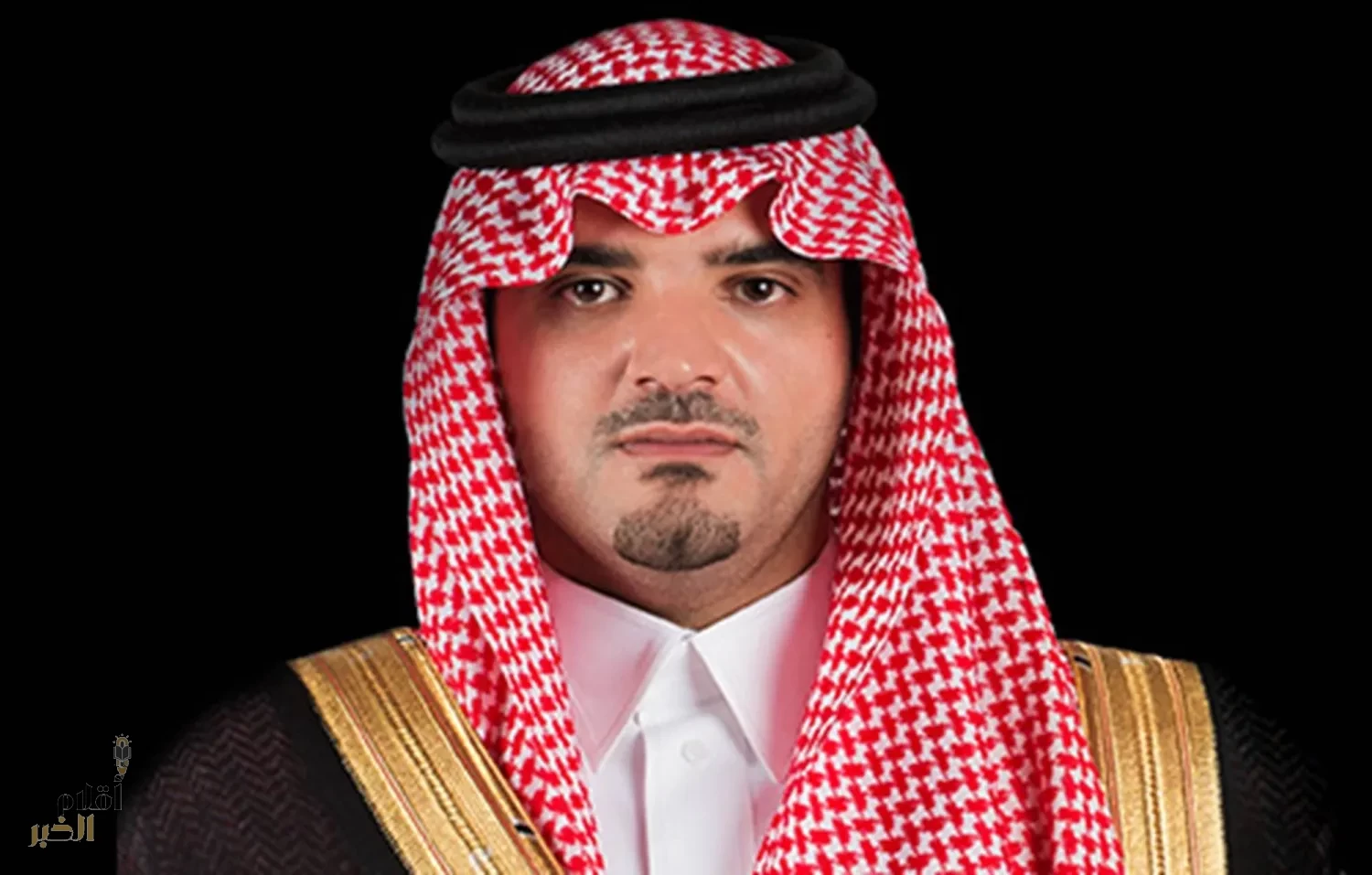 الأمير عبدالعزيز بن سعود يبحث مع نائب رئيس مجلس الوزراء وزير الداخلية الإماراتي مستجدات الأوضاع في المنطقة
