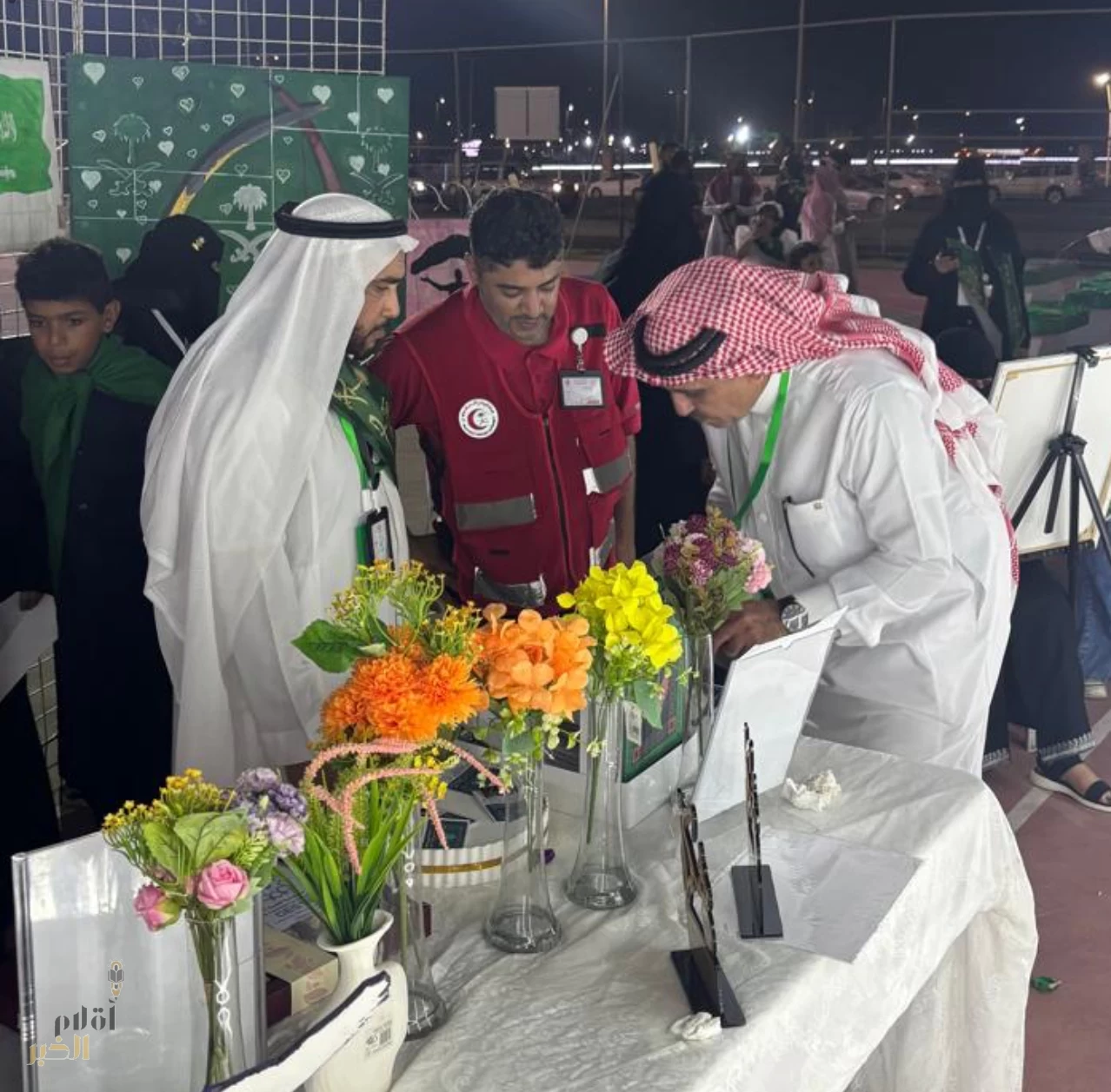 جستر جازان بالتعاون مع سحر الفنون ينفذان معرض قدرات وطن احتفاءً باليوم الوطني