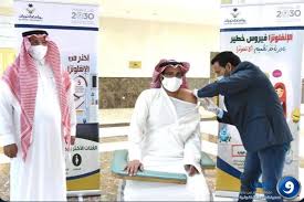 كلية الطب بجامعة نجران تنفذ حملة للتطعيم ضد الإنفلونزا الموسمية