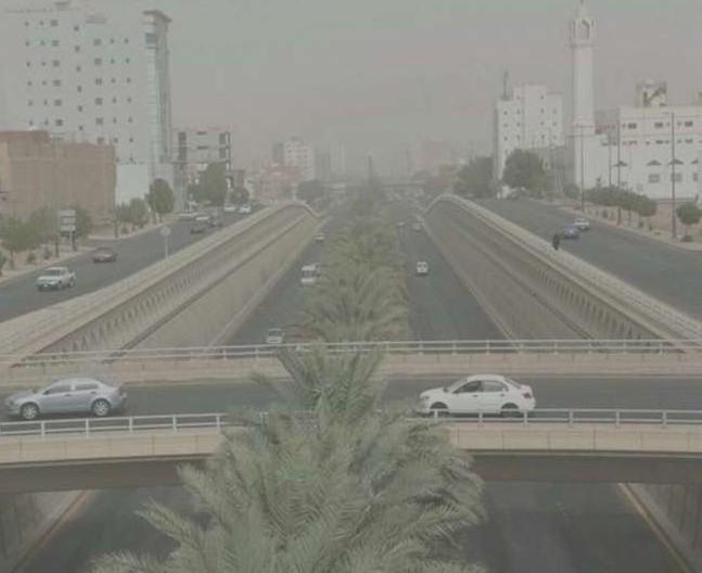 المدينة المنورة.. رياح نشطة وأتربة مثارة تداهم 7 محافظات