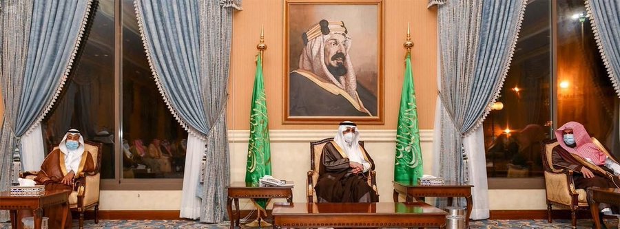 سمو أمير تبوك يستقبل المواطنين في اللقاء الأسبوعي
