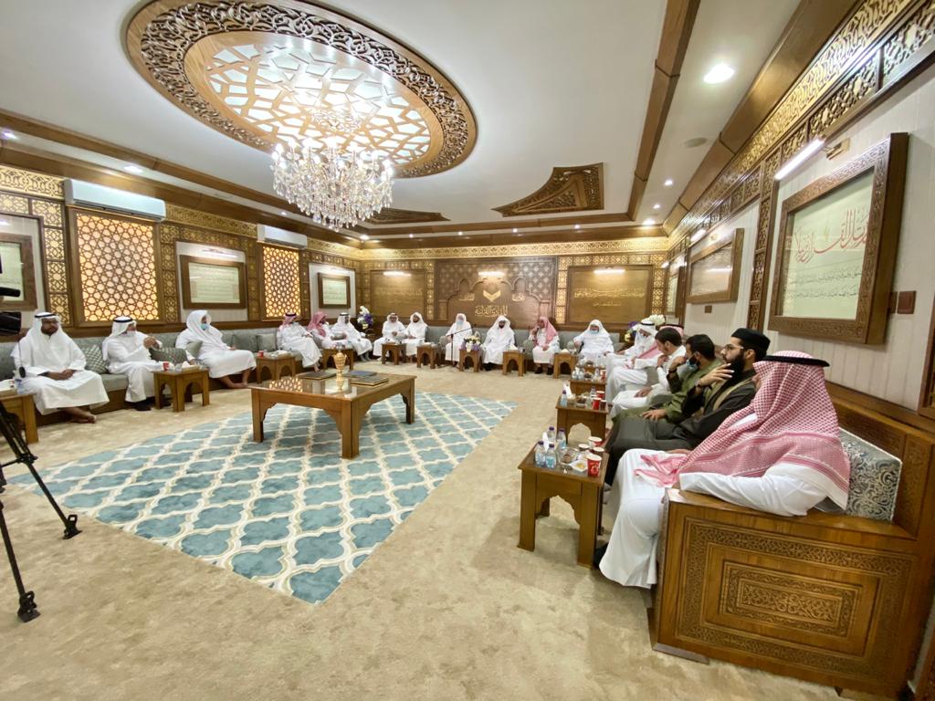جمعية المركز الخيري  تطلق مبادرة لاستقطاب كبار المقرئين والعلماء