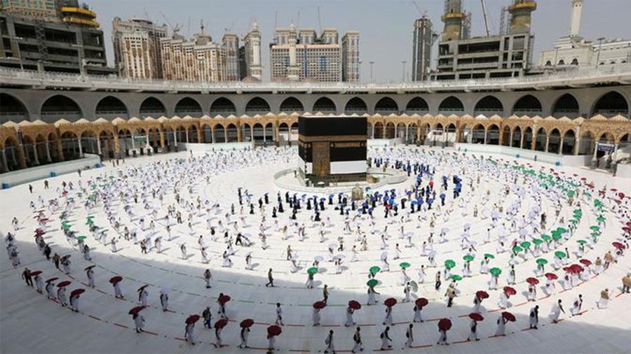 بنسبة 75%.. السماح بأداء المرحلة الثانية لعودة العمرة الأحد المقبل