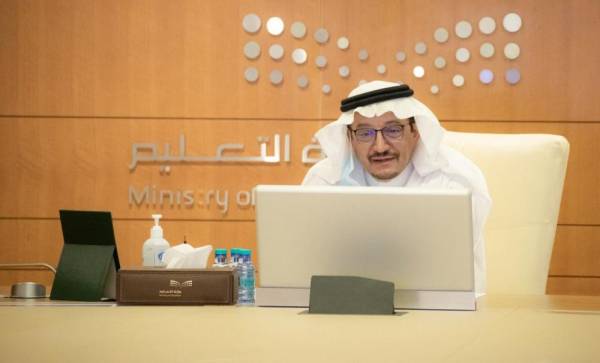 آل الشيخ يبحث فتح "التعلّم الإلكتروني" في 5 جامعات
