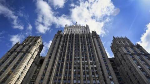 روسيا تطرد دبلوماسياً نرويجياً بتهمة التجسس