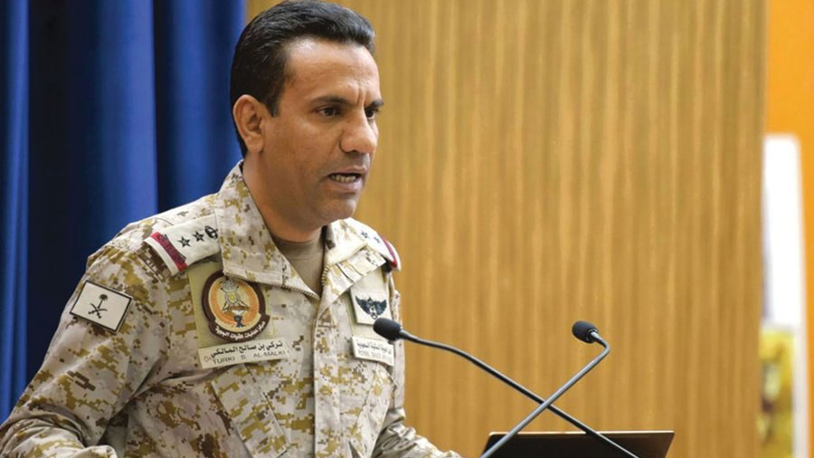 قيادة التحالف: تدمير زورقين مفخخين حوثيين قرب ميناء الصليف اليمني