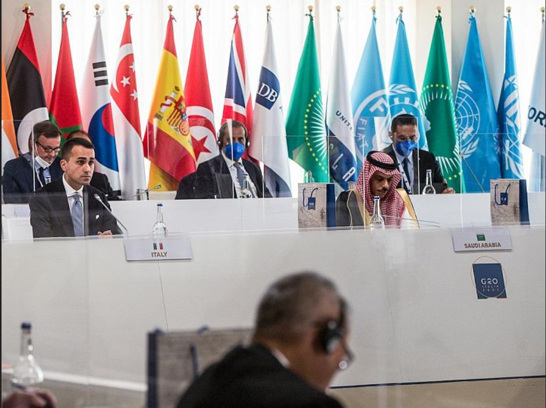 سمو وزير الخارجية : التعاون الدولي المتعدد الأطراف حقق تقدماً غير مسبوق في المجالات كافة