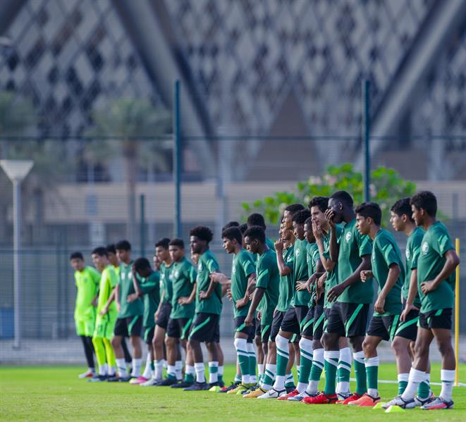 الأخضر تحت 17 عاما يواصل تدريباته في معسكر جدة ضمن خطة الإعداد لآسيا