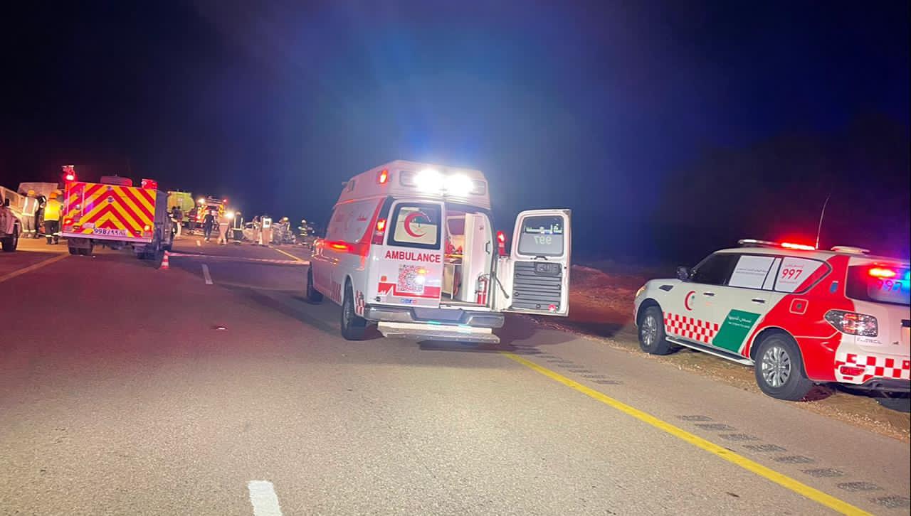 وفاة وعدة إصابات نتيجة حادث طريق الروسان بالجوف