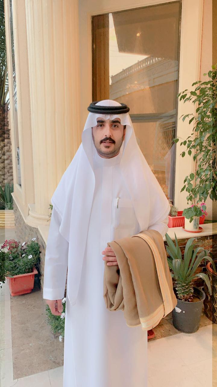 «القحطاني»  يعقد قرانه