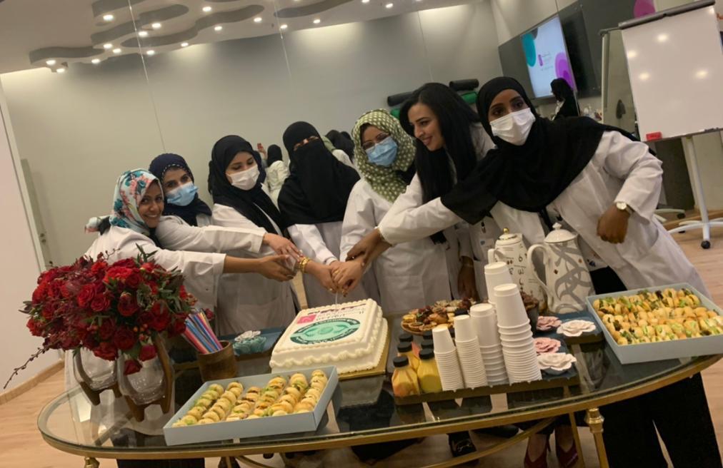 احتفال اليوم العالمي للقابلة في المملكة العربية السعودية في عامها الخامس