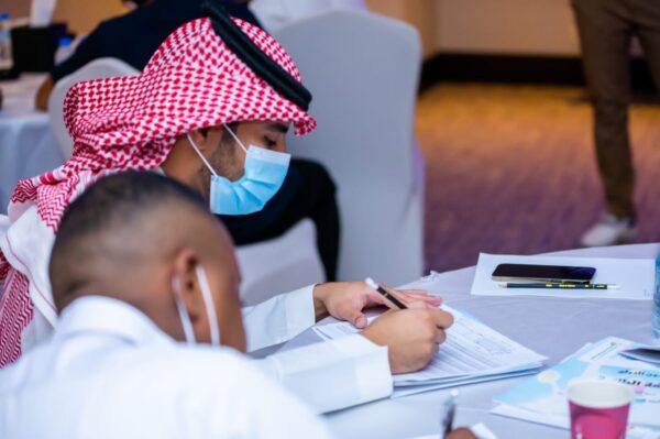 اتحاد الريشة الطائرة يختتم دورة الحكام المستجدين