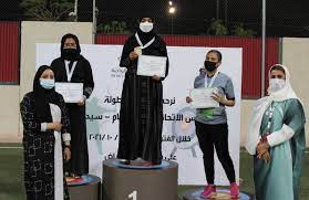 تتويج الفائزات في بطولة كأس الاتحاد السعودي للسهام للسيـدات