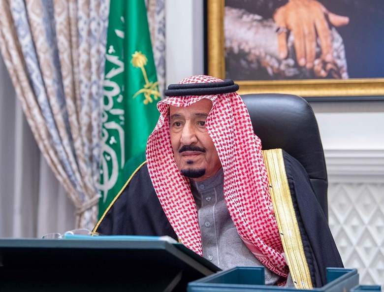 بناءً على أمر من  الملك .. إقالة  وزير  الحج والعمرة ورئيس هيئة الطيران  وإلغاء خدمة رئيس المحكمة الإدارية العليا