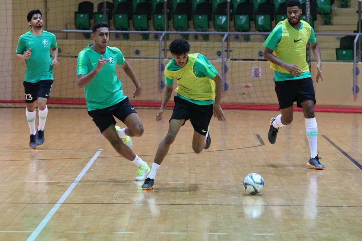 19 لاعباً في معسكر المنتخب السعودي لكرة قدم الصالات بالدمام
