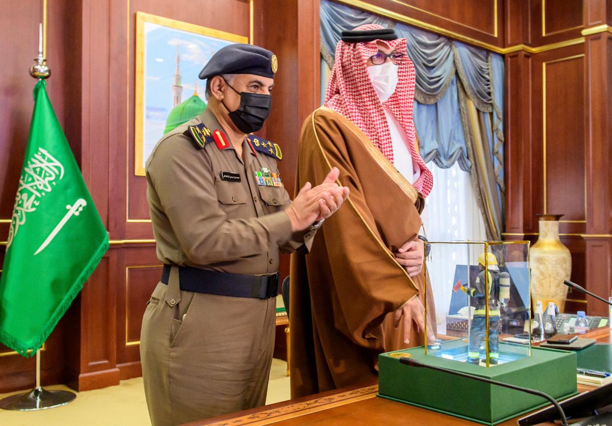 سمو نائب أمير منطقة ⁧‫المدينة  المنورة‬⁩ يدشن فعاليات اليوم العالمي للدفاع المدني  2021