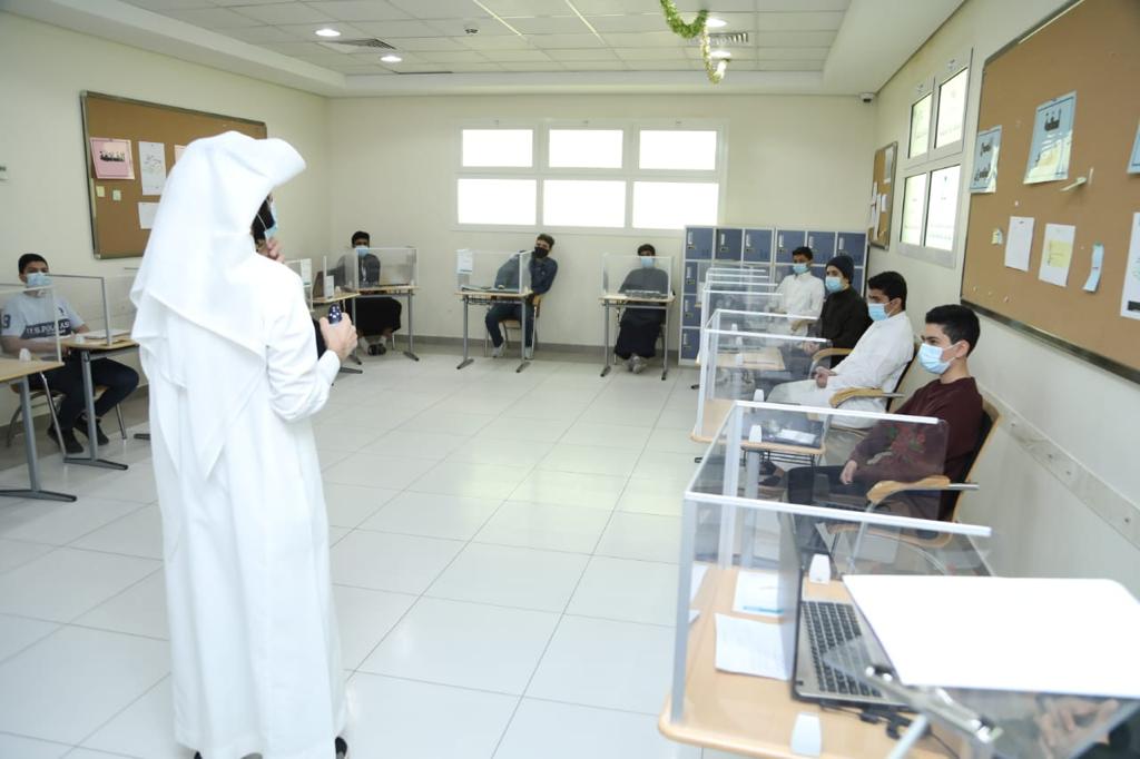في 6 مجالات علمية  : 800 طالب ينهون برنامج موهبة الاثرائي  لما بعد المدرسة 2021
