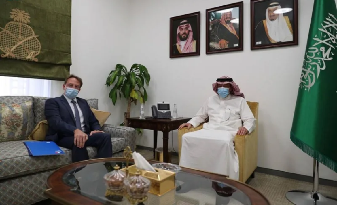 نائب وزير الخارجية يستقبل سفير الجمهورية الفرنسية لدى المملكة