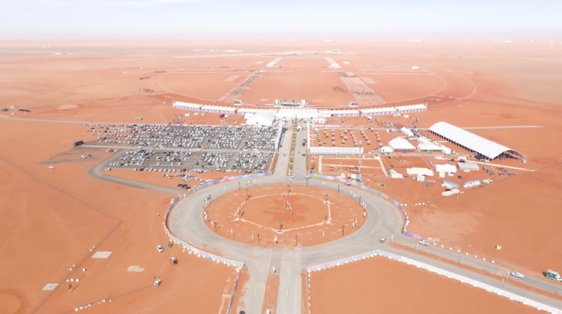 أشواط الصفر تستقطب أكثر 10 آلاف زائر في مهرجان الملك عبدالعزيز للإبل