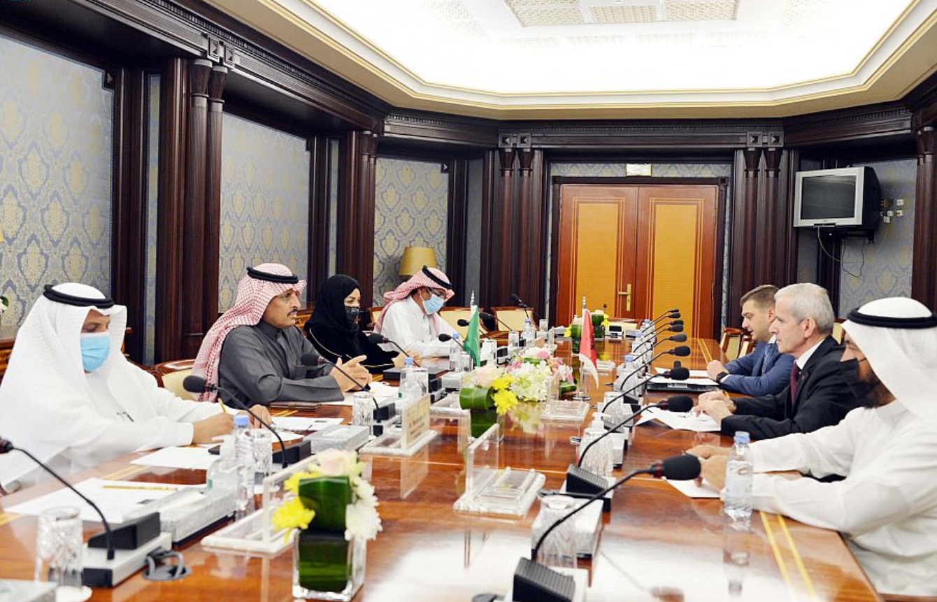 لجنة الصداقة البرلمانية السعودية الألبانية في مجلس الشورى تجتمع بسفير جمهورية ألبانيا لدى المملكة