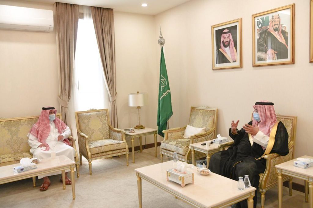 سمو محافظ حفر الباطن يستقبل مدير فرع وزارة الرياضة بالمحافظة