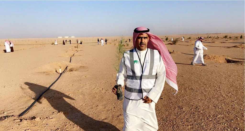مكتب الزراعة حفرالباطن ” تطلق حملة “ساهم في التشجير وكُن جزءً من التغيير، لنجعلها خضراء”
