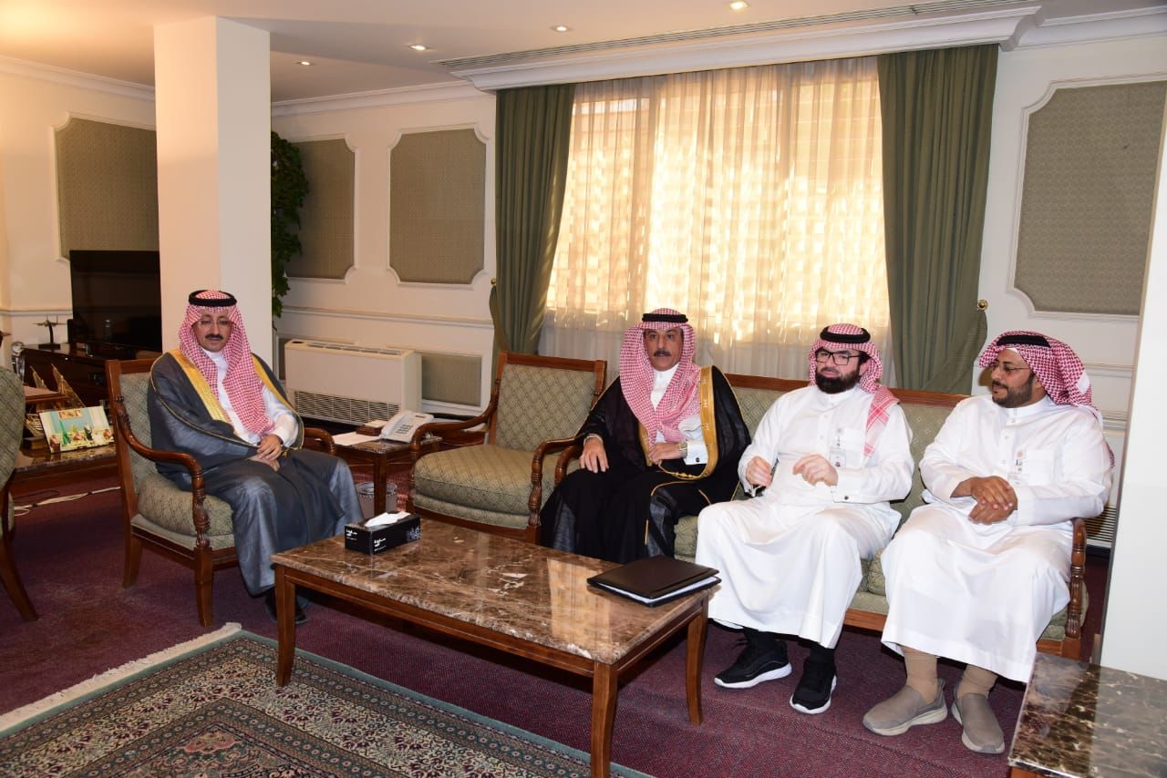سمو محافظ الأحساء يستقبل مدير فرع الهيئة العامة لعقارات الدولة بالمحافظة