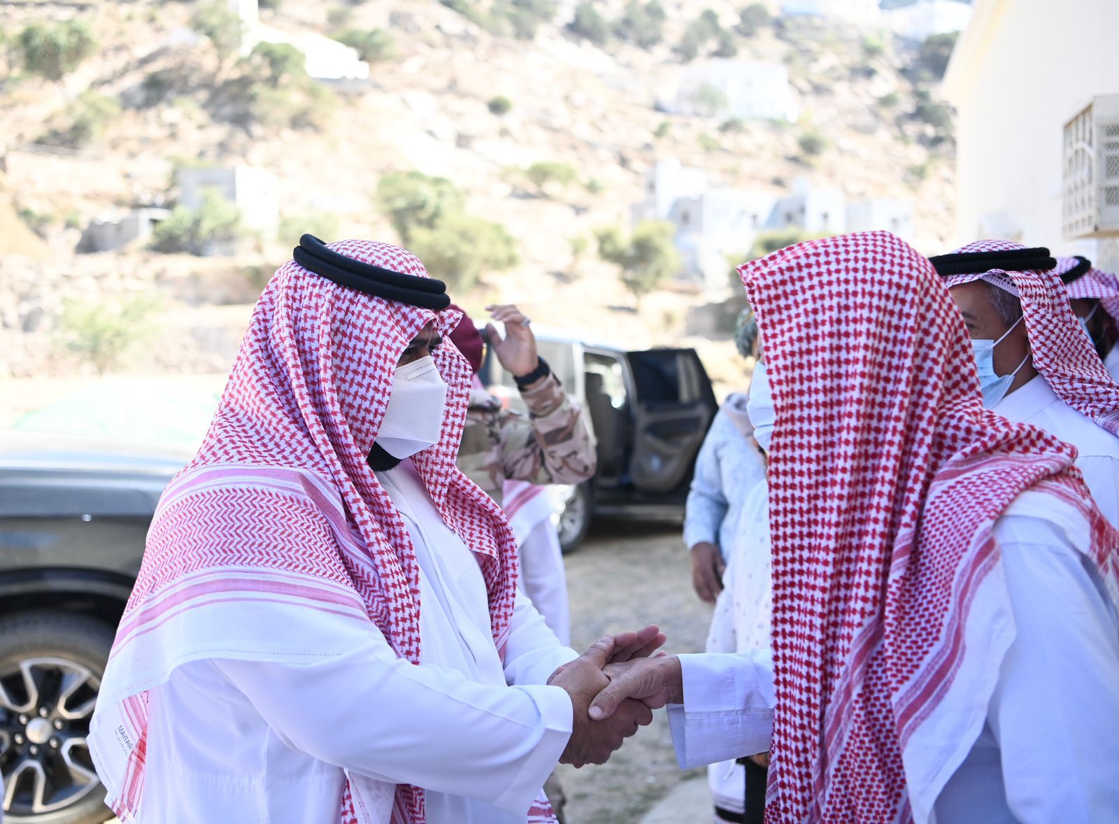 سمو نائب أمير منطقة جازان يزور شيخ قبيلة آل صهيف ببني مالك