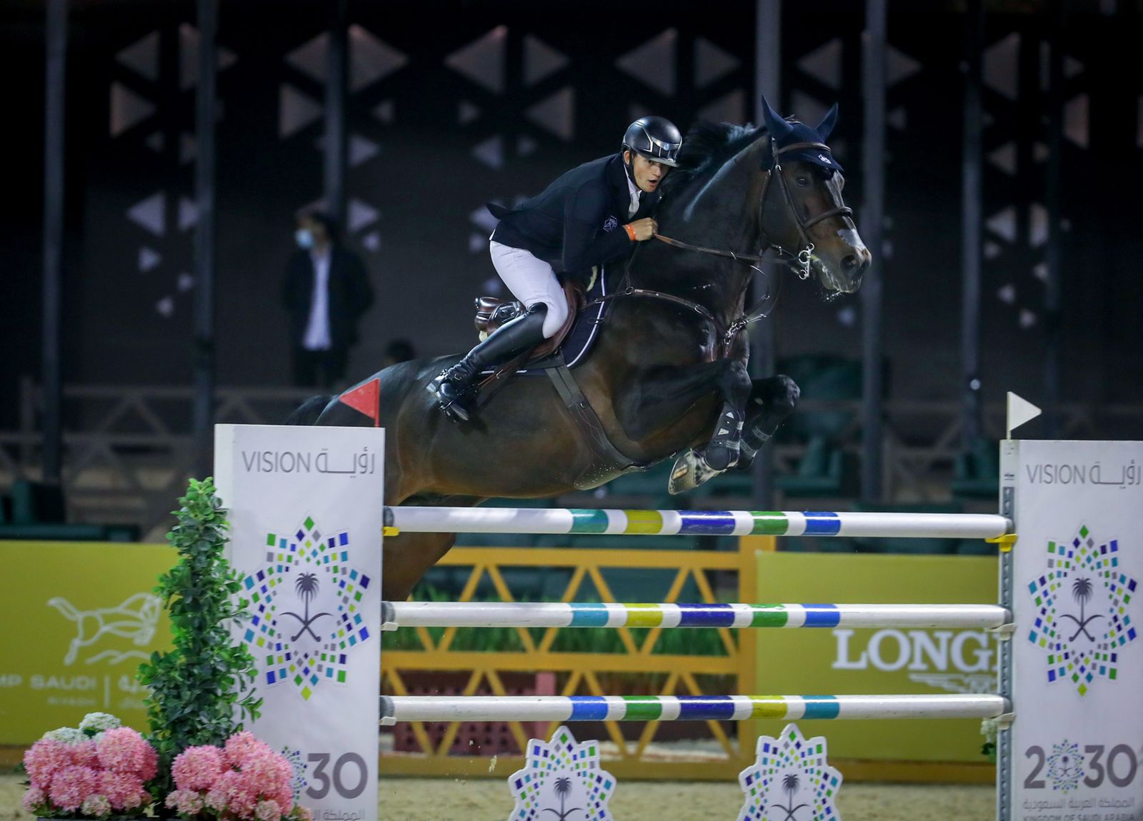 بشارات .. بطل شوط "قفز السعودية" الكبير