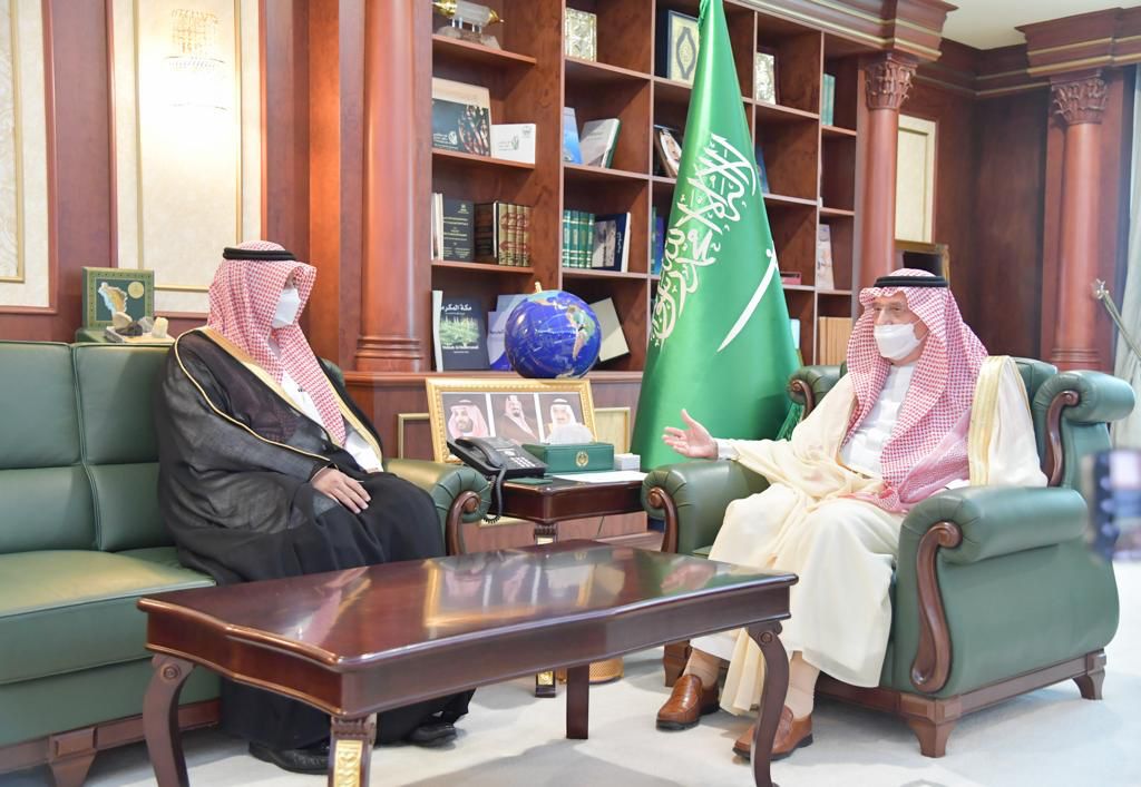 سمو أمير منطقة جازان يستقبل وكيل وزارة الداخلية لشؤون الحقوق