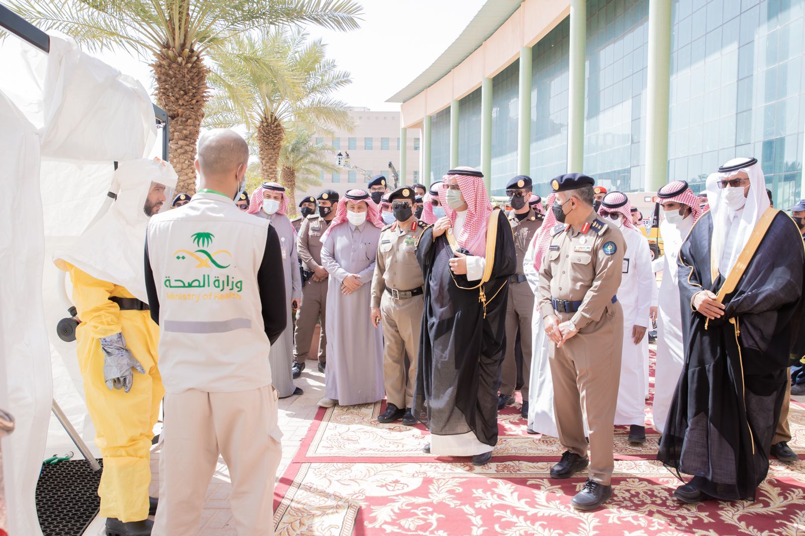 صحة حفر الباطن تشارك في فعاليات اليوم العالمي للدفاع المدني تحت شعار "سلامة الإنسان بناء ونماء"