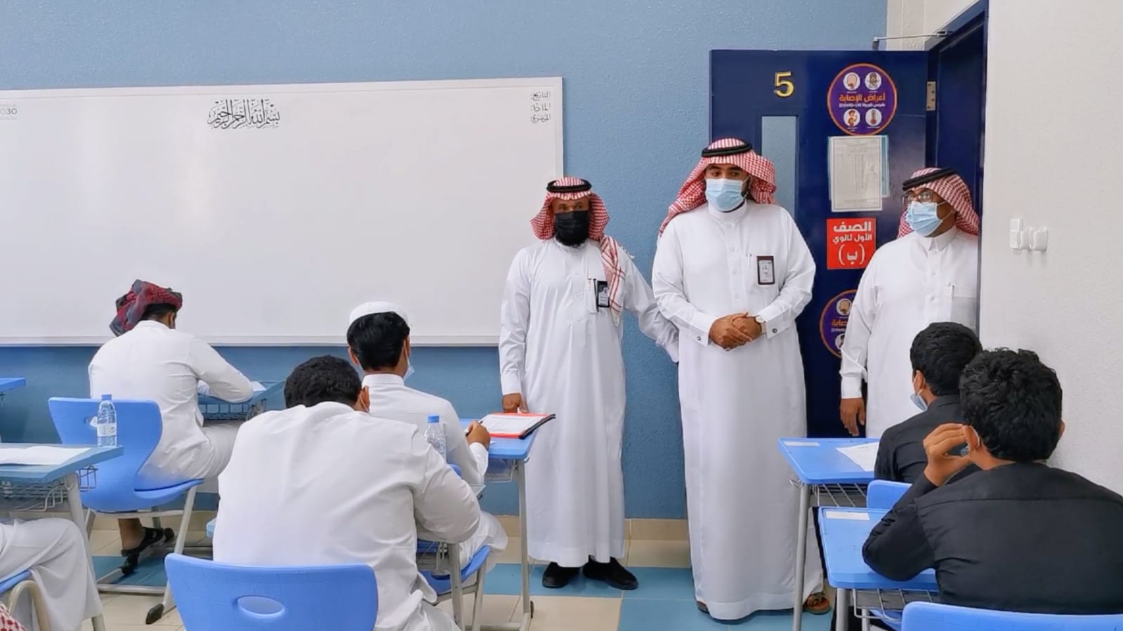 الشهراني يتفقد سير الإختبارات بمدارس المحافظة