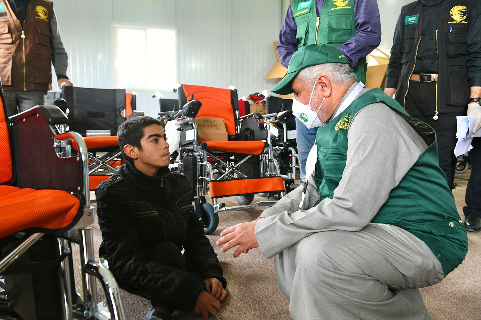 الدكتور عبدالله الربيعة يتفقد مستجدات المشروعات الإنسانية لمركز الملك سلمان للإغاثة في مخيم الزعتري بالأردن